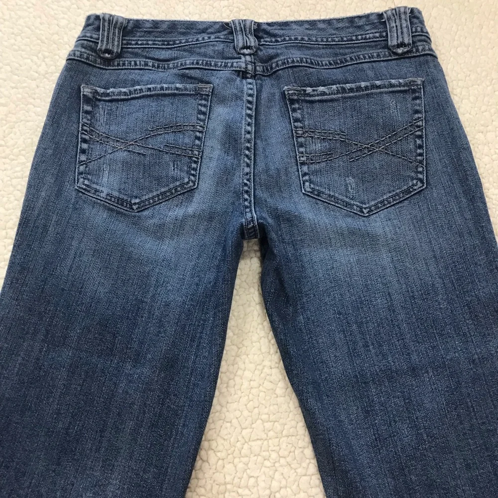 Aeropostale Stretch Denim Blue Jean Capri Pants
Size 9 / 10 Medium 
2 Front & - Picture 8 of 16